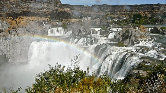 Shoshone Falls