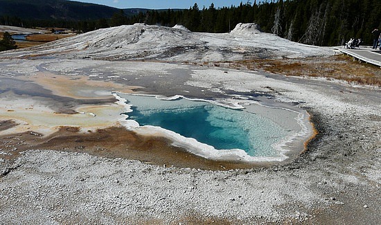 Old Faithful Loop Walk